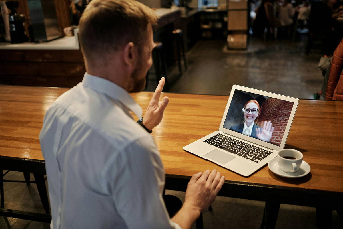 Digital Business Communication while remote working